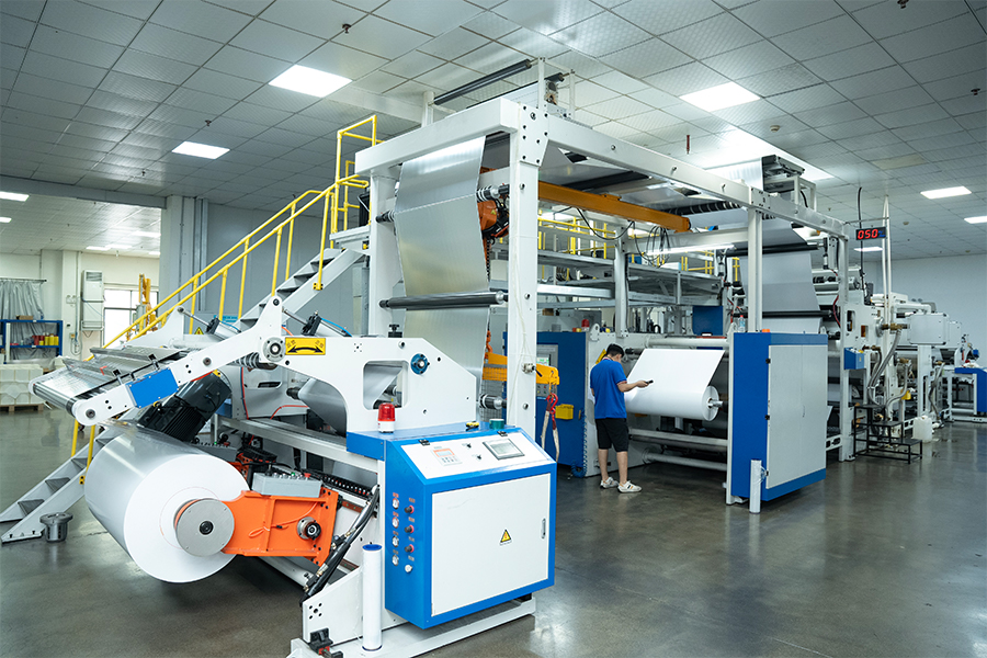 Glänzendes silbernes PP