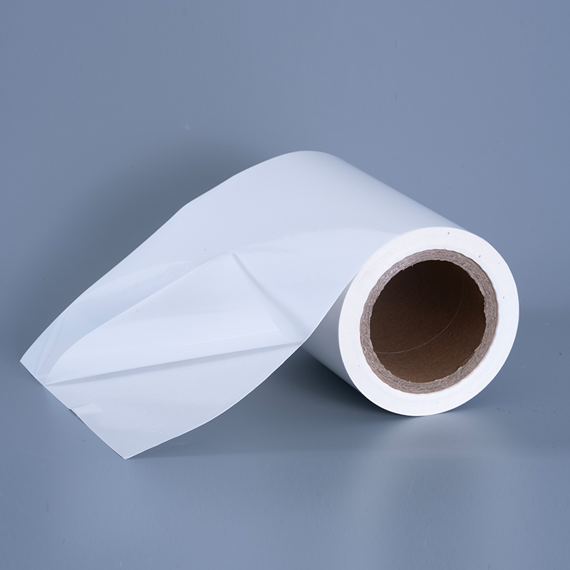 25 Mikrometer glänzende PET-Vinylfolien-Etikettenmaterialien mit Acrylklebstoff, Jumbo-Rolle für den Tintenstrahldruck