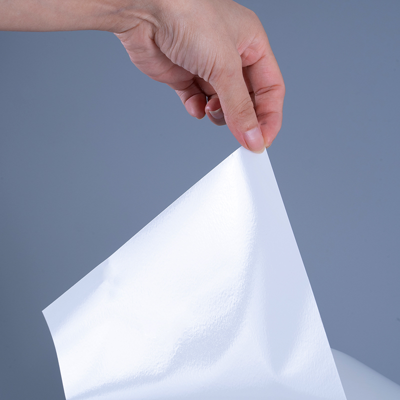 25 Mikrometer glänzende PET-Vinylfolien-Etikettenmaterialien mit Acrylklebstoff, Jumbo-Rolle für den Tintenstrahldruck