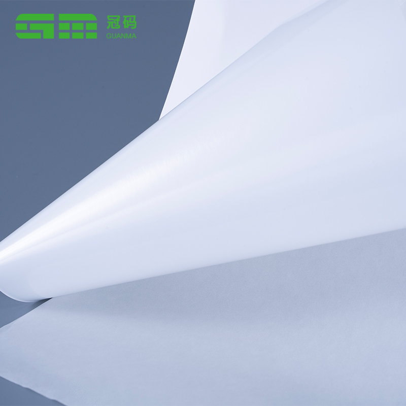 Etikettenrolle aus gefrorenem PP-Synthetikpapier mit 75 Mikrometern und gefrorenem Klebstoff