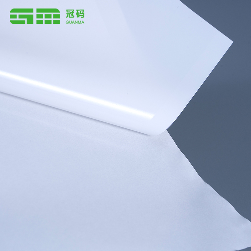 80 Mikrometer mattweiße, selbstklebende PP-Etiketten, abnehmbares Etikettenmaterial für Tücher